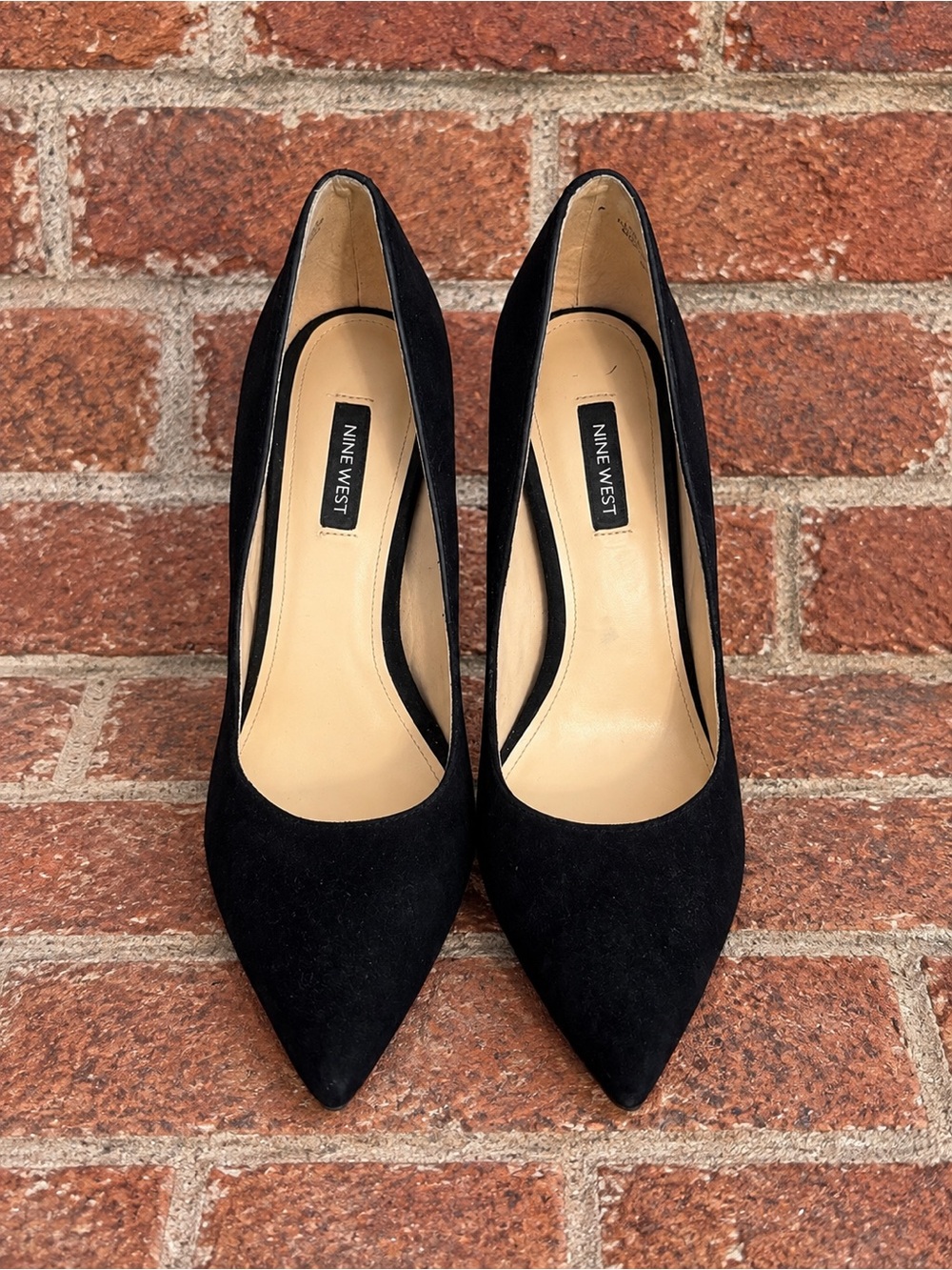 Nine West Black Suede Pointed Toe 4” Heels 8.5M